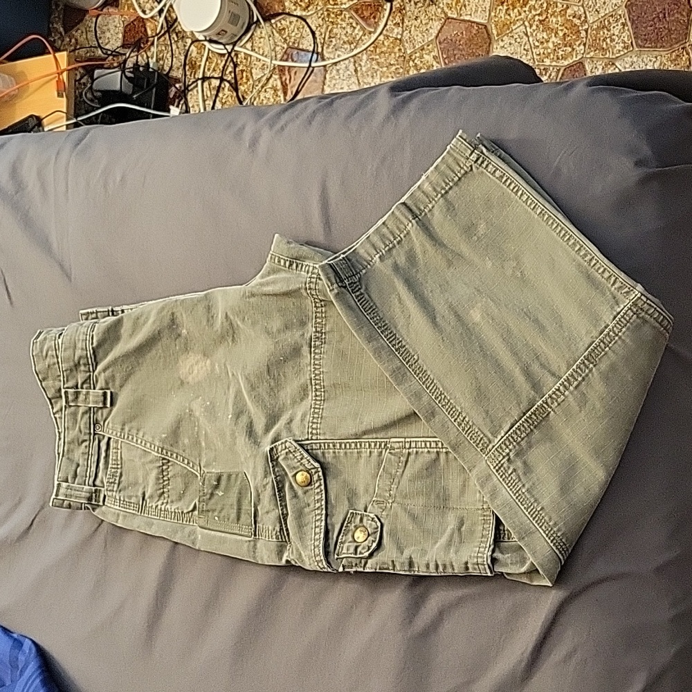 Carhartt rip stop cargo pants. Green 36x30